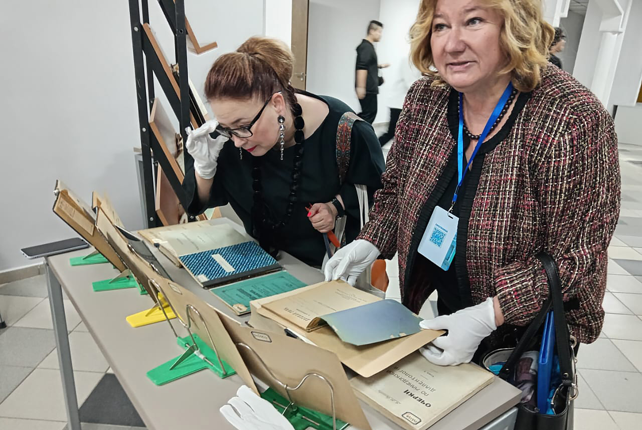 VI Казанский международный лингвистический саммит прошел в Институте филологии и межкультурной коммуникации Казанского федерального университета VI Казанский международный лингвистический саммит прошел в Институте филологии и межкультурной коммуникации Казанского федерального университета