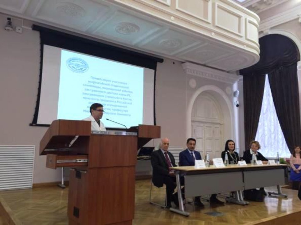 ����������� ����������� ������������� ������������ ��������� �� ������������, ����������� 80-����� ������������ ������� ����� ���������� ���������, ������������ ����������� ������, ���������� ���������� ���������� ����������������� ������������� ������� �����������.