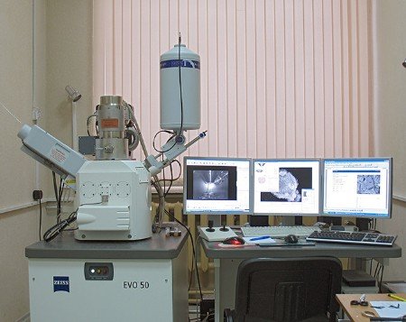 Научные исследования на кафедре проводятся с использованием оборудования при КФТИ КазНЦ РАН: