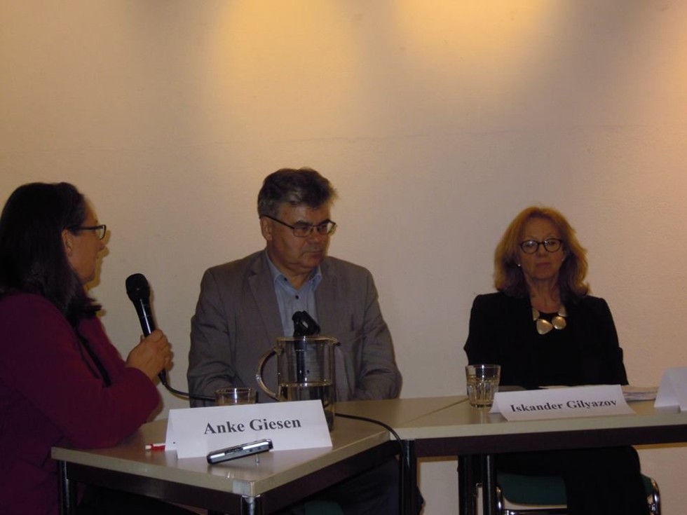 ������ � ���������� � ������ � ��������