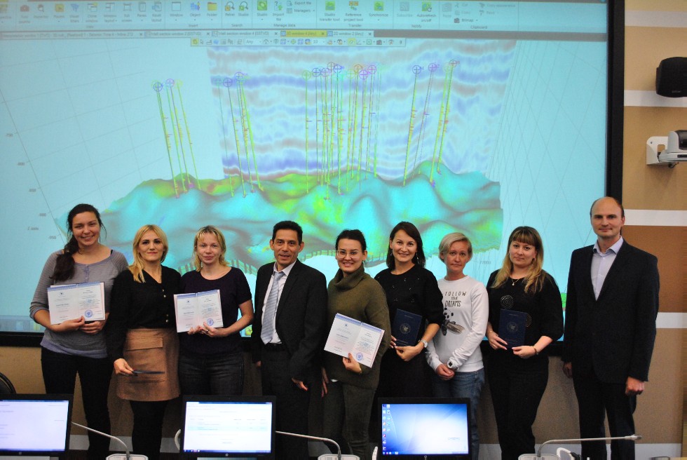 ��� ������ ������� � ���������� ��������� �������� ������� ��������������� ��������