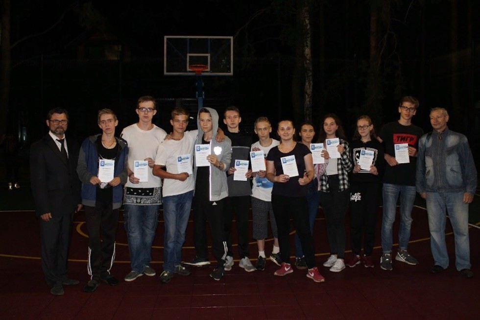 Летняя физико-математическая школа завершила свою работу Летняя физико-математическая школа завершила свою работу