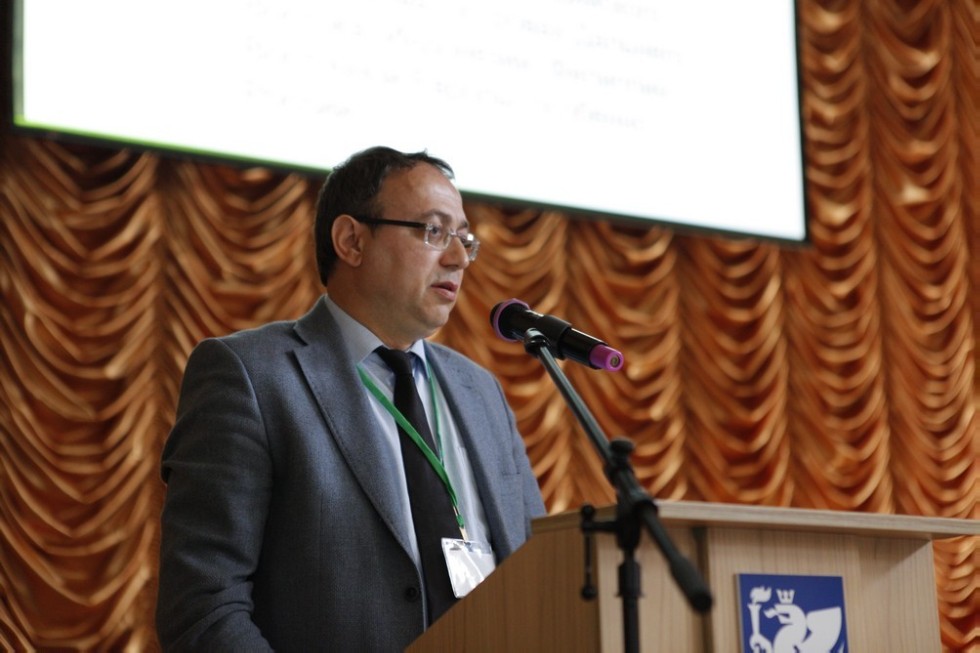 В Елабужском институте КФУ открылась IX-я Международная тюркологическая конференция В Елабужском институте КФУ открылась IX-я Международная тюркологическая конференция