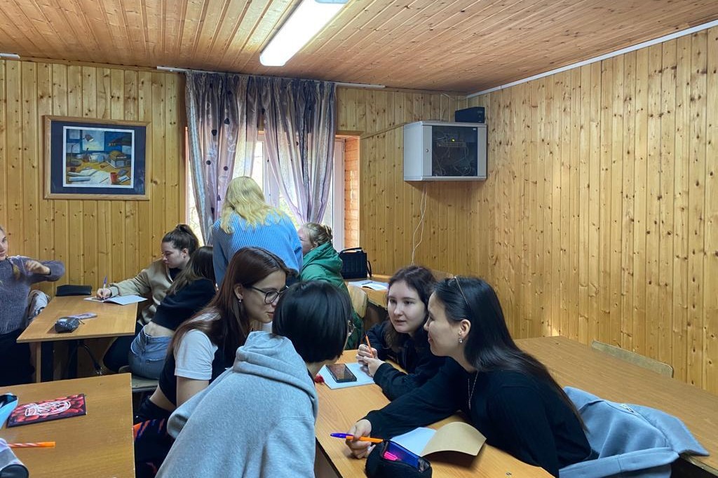 Психолого-педагогическая поддержка студентов первого курса в период адаптации Психолого-педагогическая поддержка студентов первого курса в период адаптации