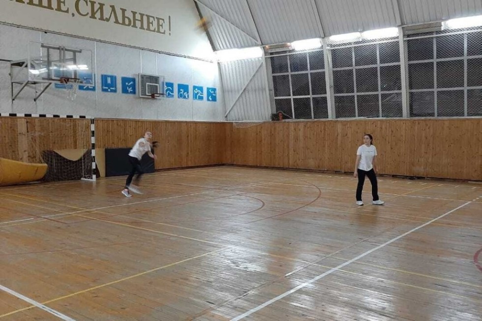 Первенство среди женских команд отделений ЕИ КФУ по волейболу Первенство среди женских команд отделений ЕИ КФУ по волейболу