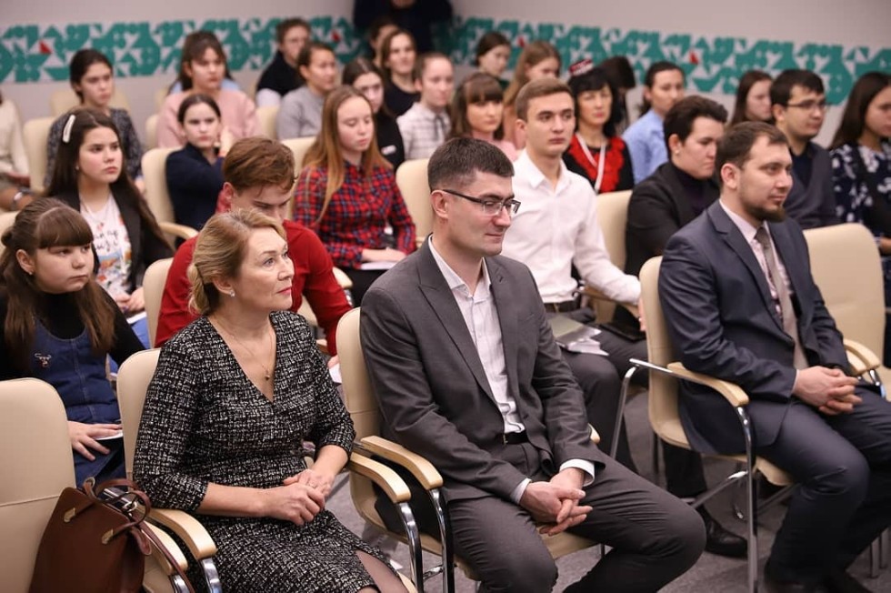 Студентларыбыз ? 'Иделем акчарлагы' бәйгесе җиңүчеләре! Студентларыбыз ? 'Иделем акчарлагы' бәйгесе җиңүчеләре!