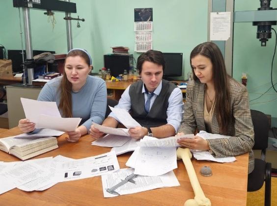 ������� ������ ��������f ���������� � �������� ��. �.�. ������������ ������� ������������� ����� ����������� ������������ ������� ���������� �� K�-�������