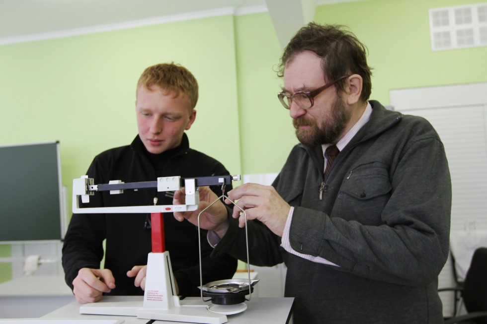 ��������� �� �������� (����������� �� 706, 707)