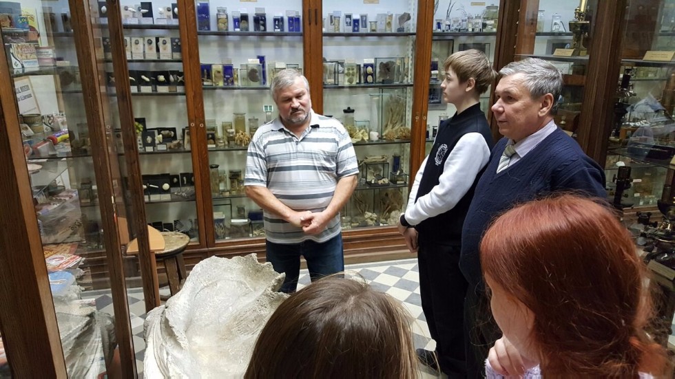 � ����� ������� ������� 8'�' ������ �������� ������������� ����� ���