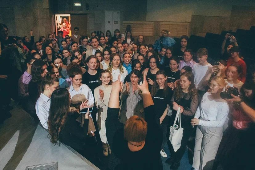 ������������ ����� ��������� ���������� � �����������