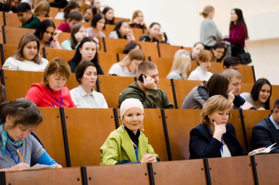 Доцент кафедры общей и этнической социологии Максимова О.А. выступила на пленарном заседании международной конференции Доцент кафедры общей и этнической социологии Максимова О.А. выступила на пленарном заседании международной конференции