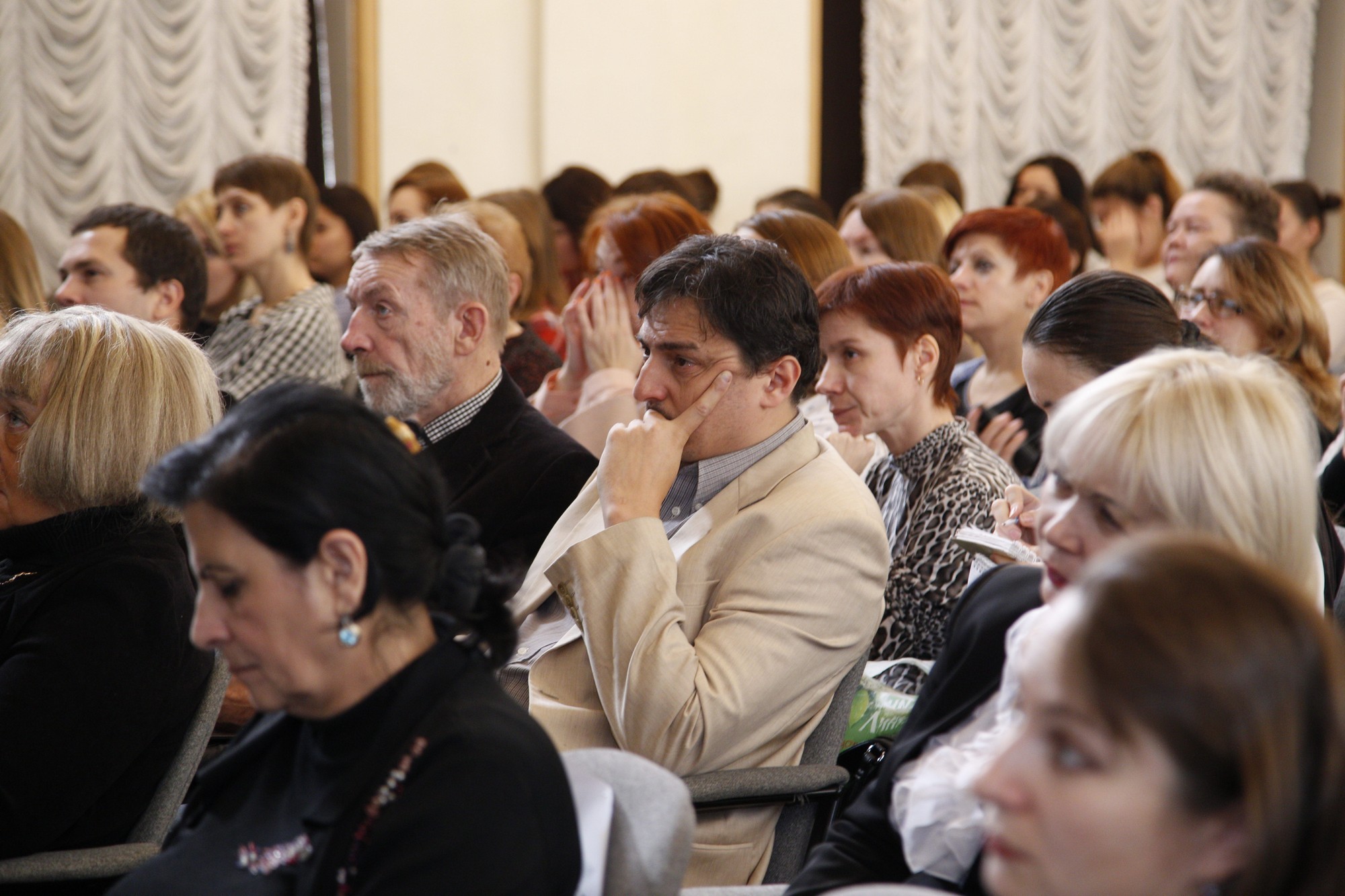 Мы продолжаем знакомить вас с историей Стахеевских чтений, проходящих в Елабужском институте КФУ Мы продолжаем знакомить вас с историей Стахеевских чтений, проходящих в Елабужском институте КФУ