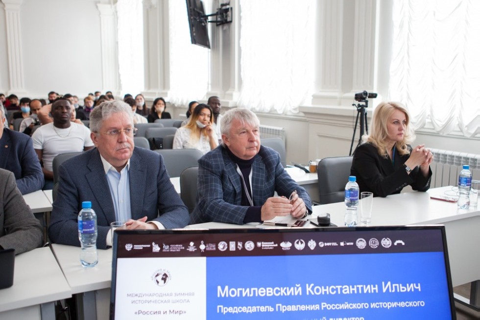 Константин Могилевский прочел лекцию в Международной исторической школе Константин Могилевский прочел лекцию в Международной исторической школе