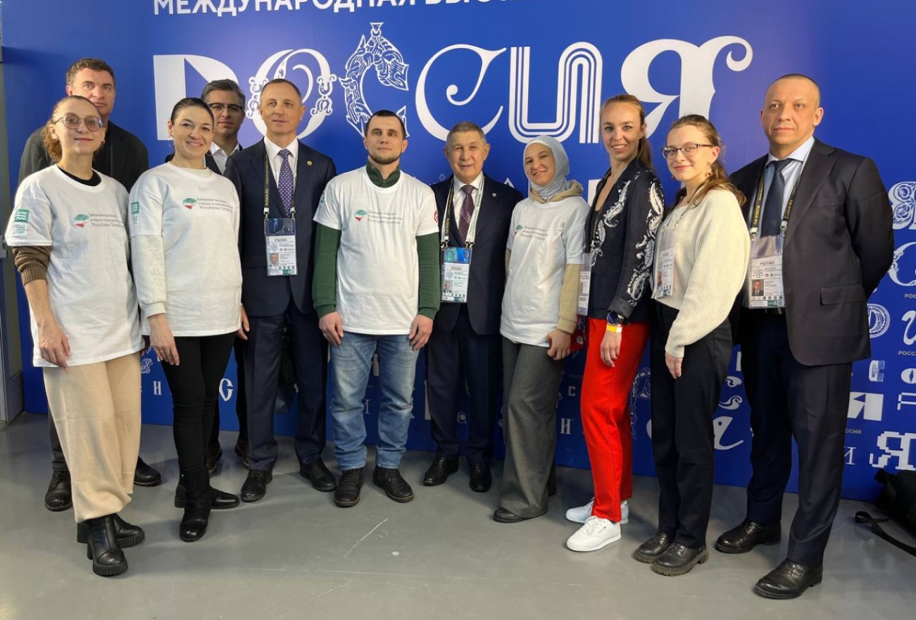 ИИРСИ на Международной выставке-форуме ИИРСИ на Международной выставке-форуме