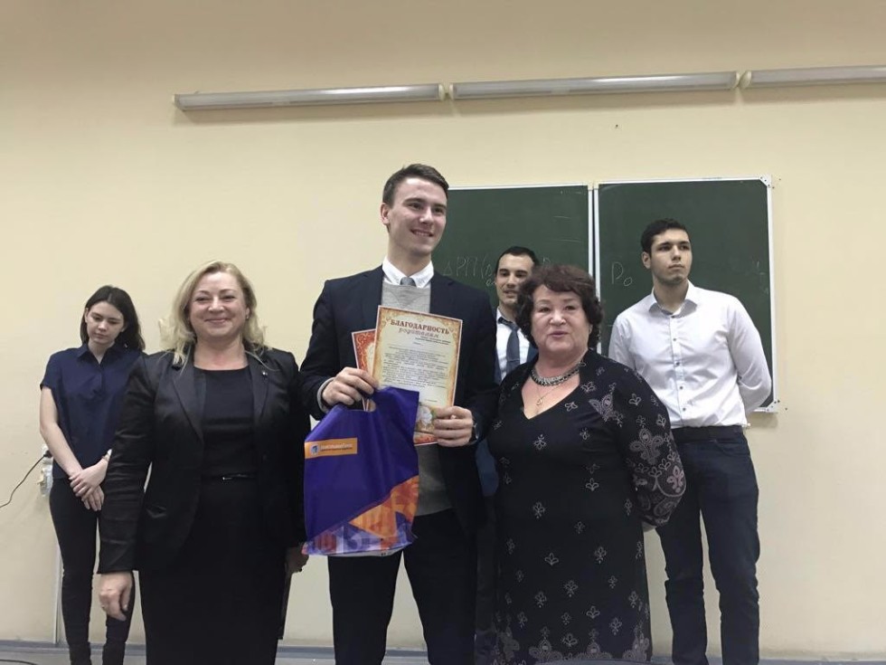 16 ноября 2017 года в Институте управления, экономики и финансов была проведена Деловая игра 'Моя профессия ? Бухгалтер!' среди 5 групп бакалавров 3 курса в рамках изучения дисциплины 'Бухгалтерское дело' 16 ноября 2017 года в Институте управления, экономики и финансов была проведена Деловая игра 'Моя профессия ? Бухгалтер!' среди 5 групп бакалавров 3 курса в рамках изучения дисциплины 'Бухгалтерское дело'