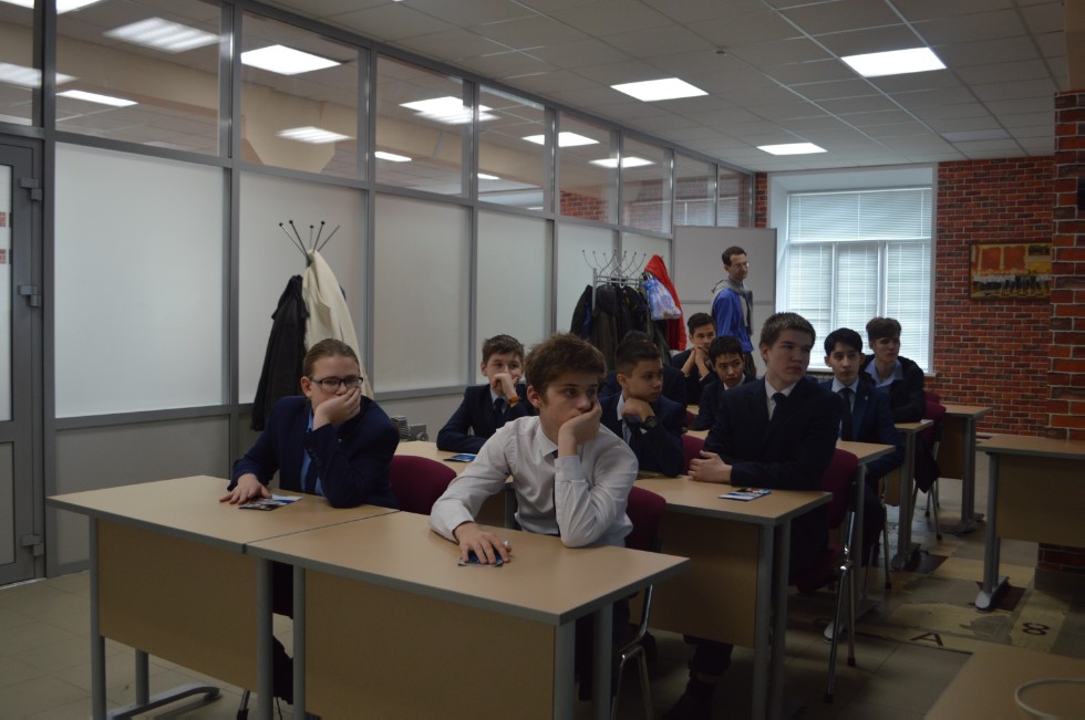 ����� ��������� ���� ������������� 