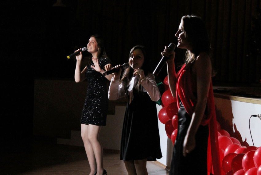 Вокальное трио 'Ал Зэйнэбем' Вокальное трио 'Ал Зэйнэбем'