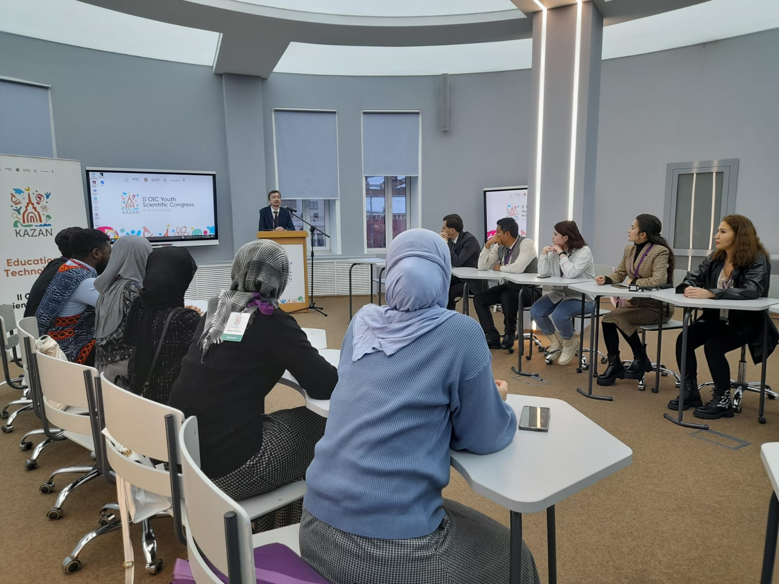 В Институте психологии и образования КФУ открылся II Молодежный научный конгресс стран ОИС В Институте психологии и образования КФУ открылся II Молодежный научный конгресс стран ОИС