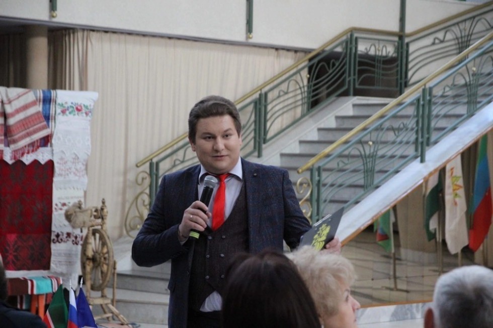 'Наша сила в единстве!' 'Наша сила в единстве!'