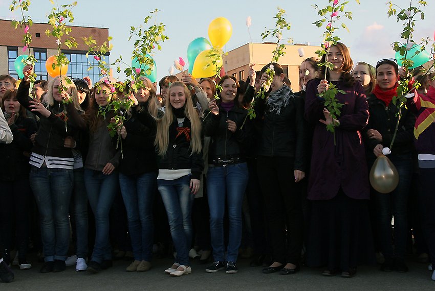 Празднование Дня Победы в Деревне Универсиады Празднование Дня Победы в Деревне Универсиады