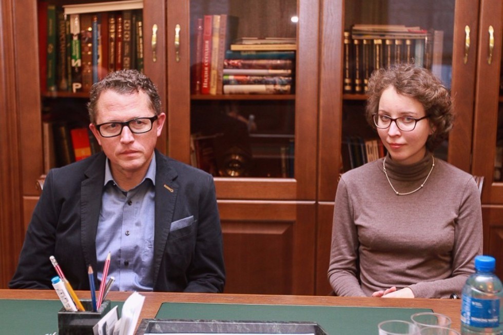 Rector Ilshat Gafurov Held Talks with Marketing Director at Intel EMEA Ralph de Wargny