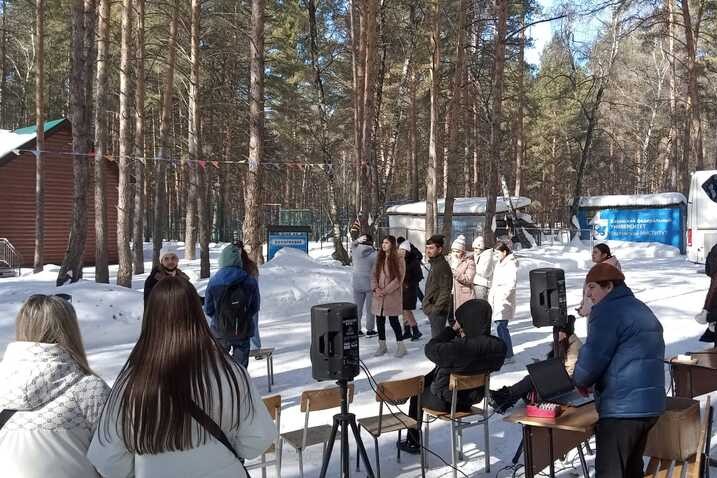 Студенты отделения экономических и юридических наук выехали в 'Буревестник' Студенты отделения экономических и юридических наук выехали в 'Буревестник'