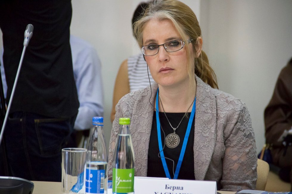 Рустам Минниханов: 'КФУ ? центр инновационных решений для нефтедобычи' Рустам Минниханов: 'КФУ ? центр инновационных решений для нефтедобычи'