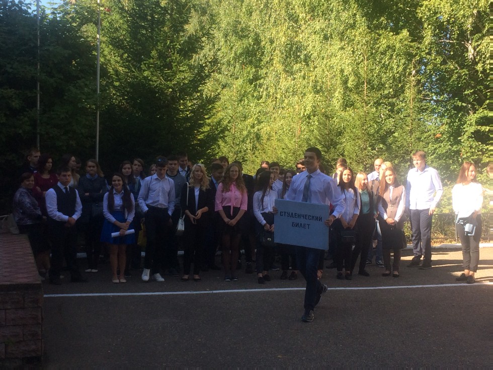 ������������� ������� � ������� ��� � �. ���������