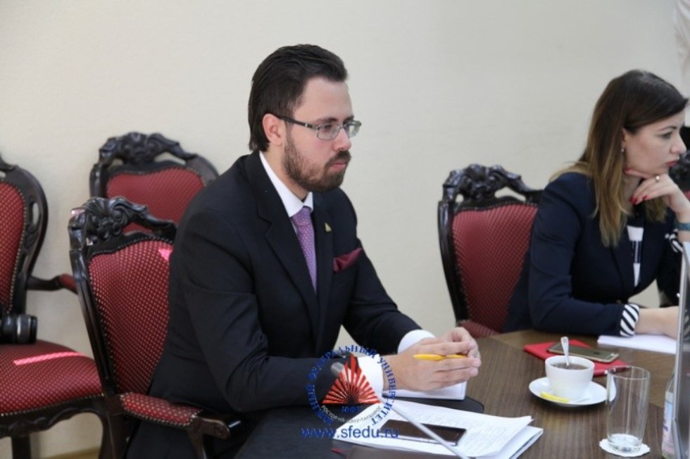 ��������� ������ �������� ���� ����������� ������������� ����� -10'