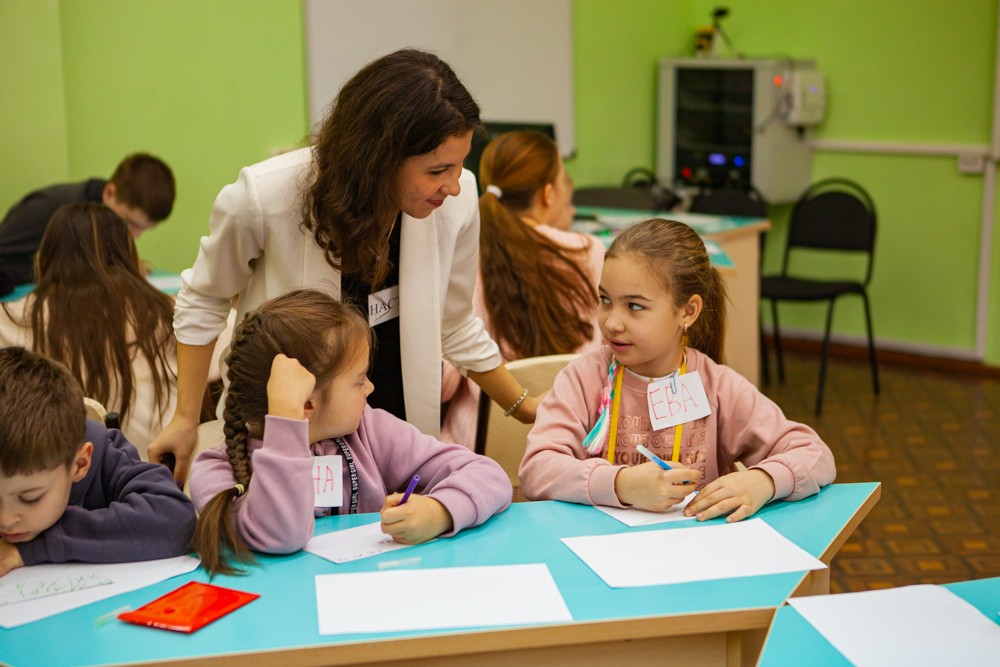 В Елабужском институте состоялись занятия Детского университета В Елабужском институте состоялись занятия Детского университета