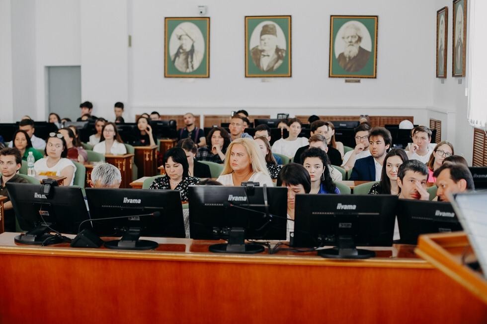 Потенциальные работодатели Республики Татарстан встретились со студентами-тюркологами КФУ