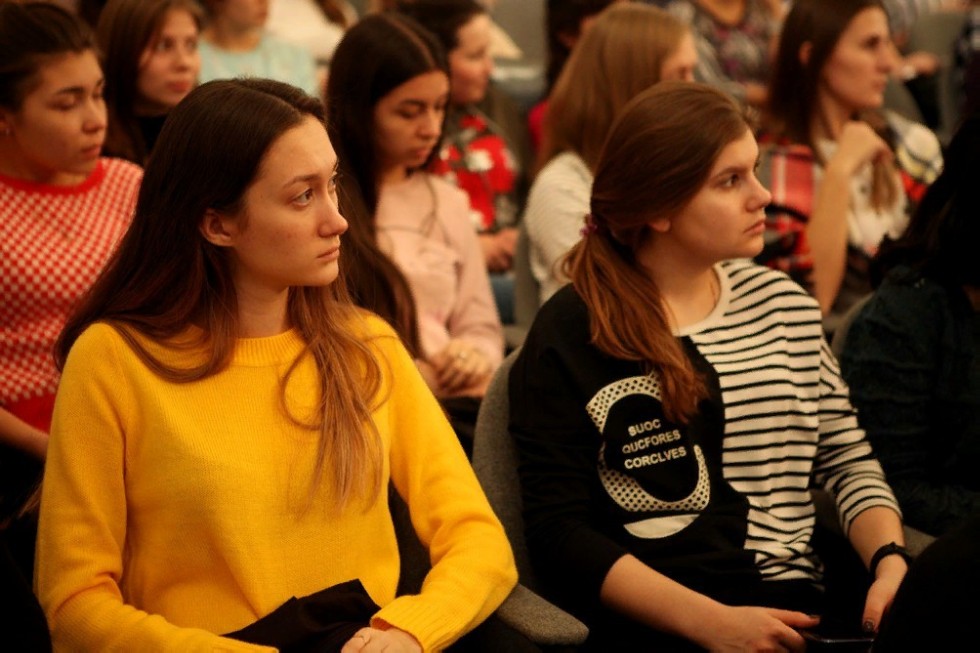 Специалист Елабужской ЦРБ провел ряд лекций для студентов Специалист Елабужской ЦРБ провел ряд лекций для студентов