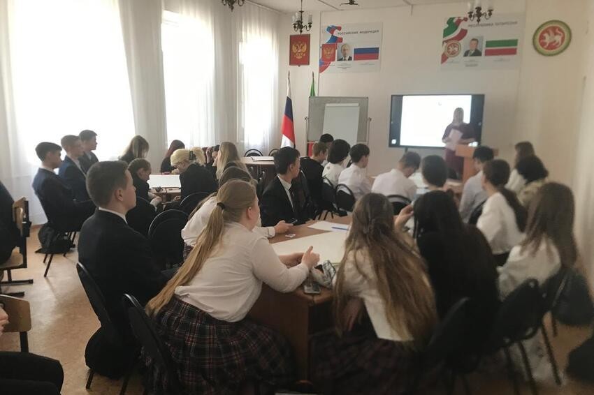 Лекции, тренинг, квиз, подготовка к ЕГЭ: в Бугульме прошли занятия психолого-педагогических классов Лекции, тренинг, квиз, подготовка к ЕГЭ: в Бугульме прошли занятия психолого-педагогических классов