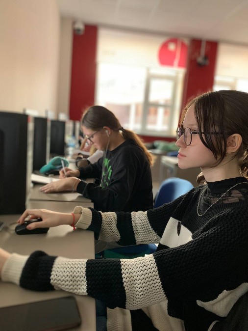 ��������� ������������� ��������������� ����� �������� ��������������� �������� ��� �������� ������ �������� �� ��������� '������� Lingua Art Studio'