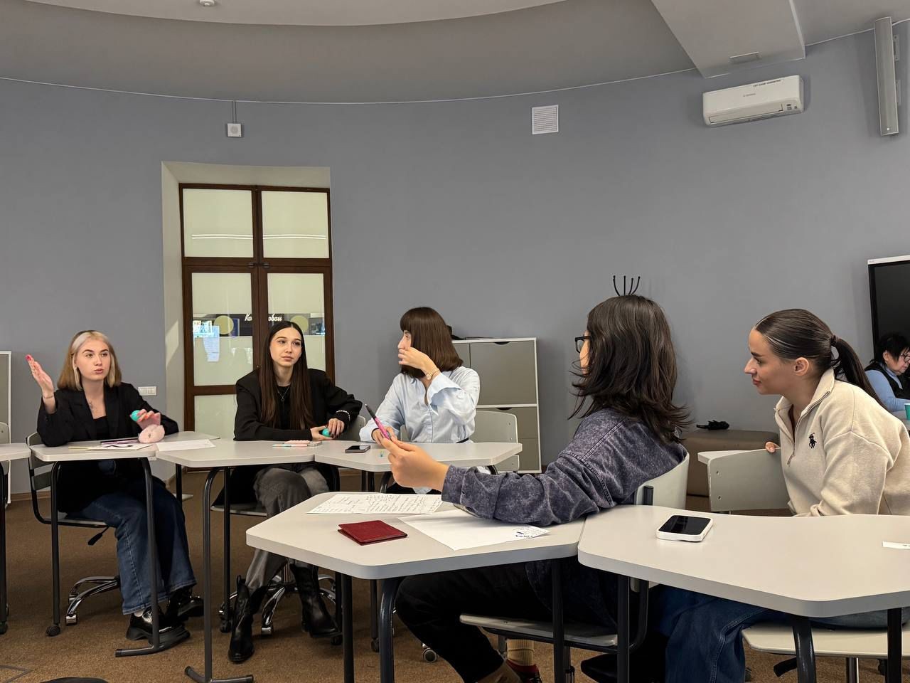 Деловая игра 'Новые виды девиации: профилактика и коррекция' Деловая игра 'Новые виды девиации: профилактика и коррекция'