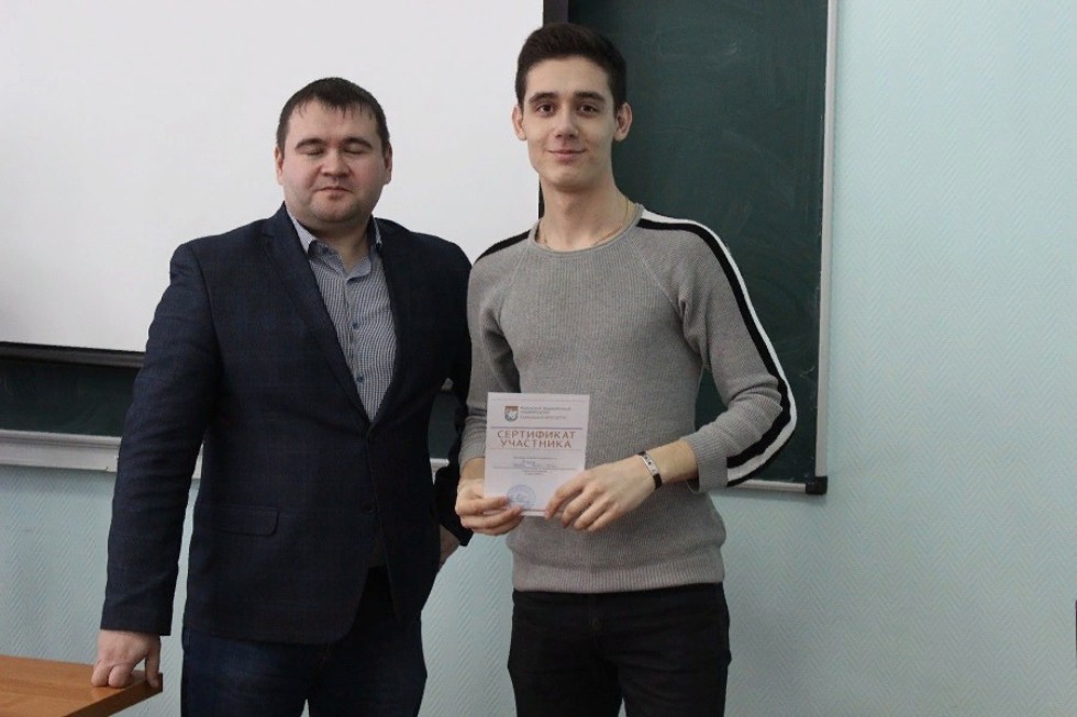 ����������� ������������� ��������� � �����