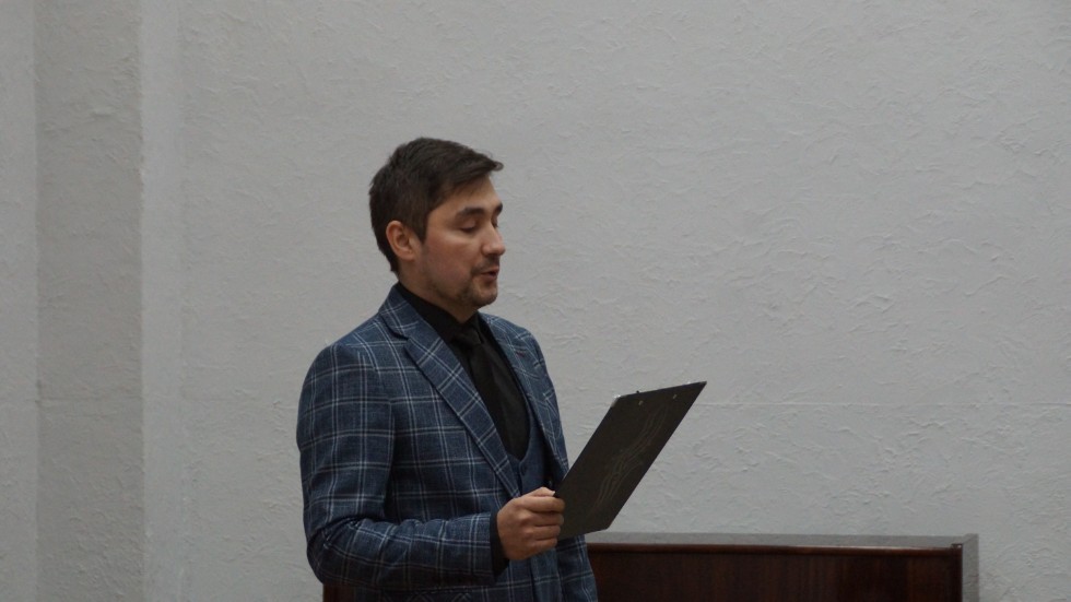 '������� ����� ��ң�� ��� җ�� ���...'