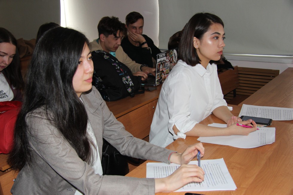 Кафедра международных отношений, мировой политики и дипломатии провела итоговую научную конференцию бакалавров и магистрантов Кафедра международных отношений, мировой политики и дипломатии провела итоговую научную конференцию бакалавров и магистрантов