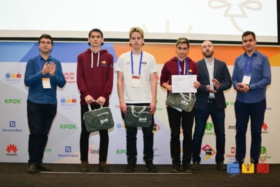 Команда КФУ вышла в финал чемпионата мира по программированию Команда КФУ вышла в финал чемпионата мира по программированию