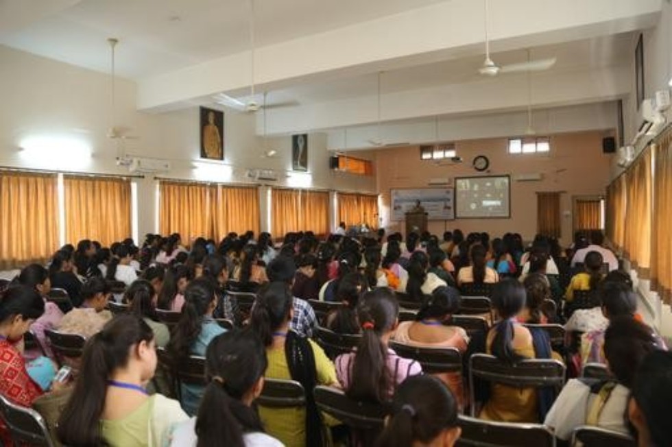 ���������� ����������� ��������� ��������� � ������������� ������������ ���������� ������������ ������������ � ��������������� �������� ������