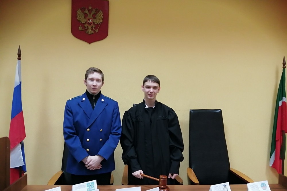 22 декабря 2023г. в Елабужском институте КФУ состоялись научно-образовательные мероприятия 'Закрытие года педагога: наставники в науке' 22 декабря 2023г. в Елабужском институте КФУ состоялись научно-образовательные мероприятия 'Закрытие года педагога: наставники в науке'