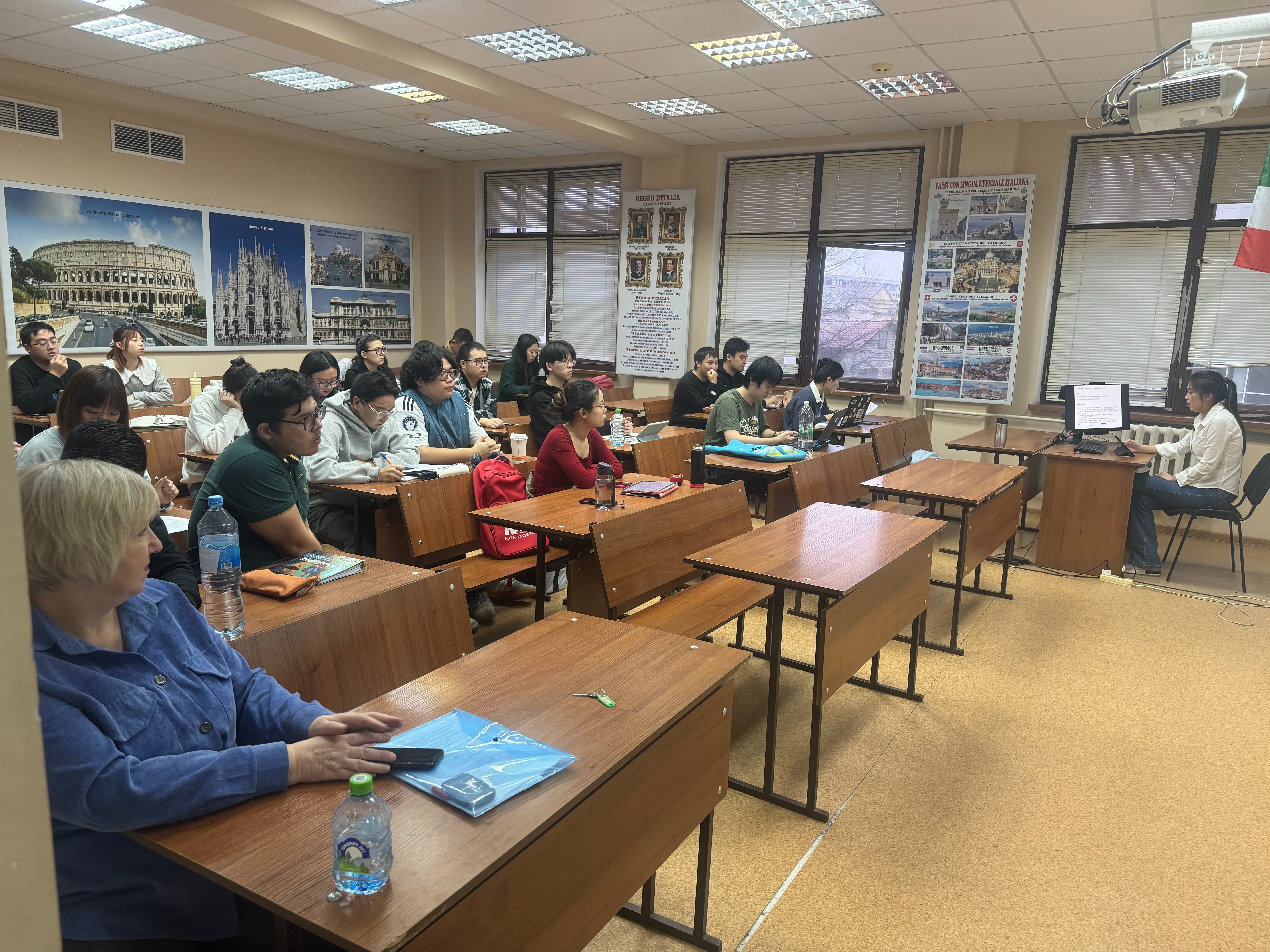 Российско-китайский перекресток языков и культур: взгляд молодых ученых Российско-китайский перекресток языков и культур: взгляд молодых ученых