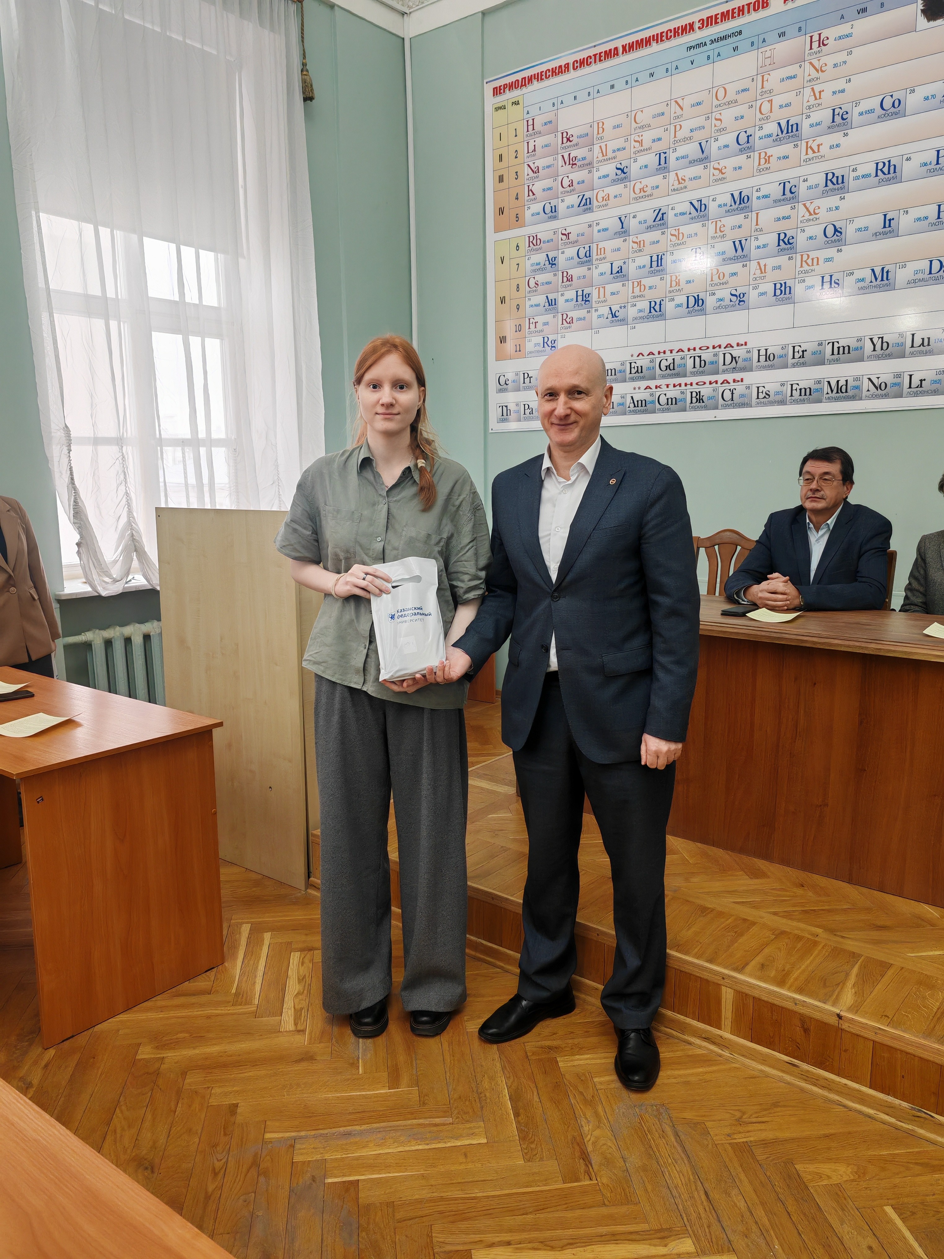 Встреча руководства Химического института со студентами первого года обучения Встреча руководства Химического института со студентами первого года обучения