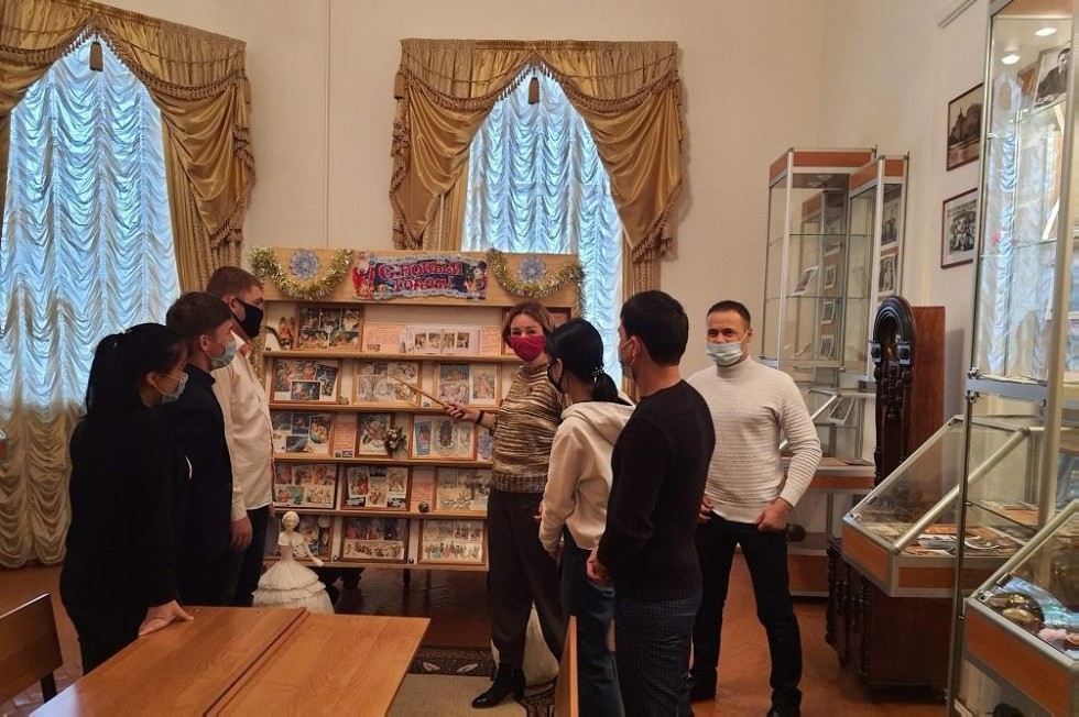 Новый год - интернациональный праздник Новый год - интернациональный праздник