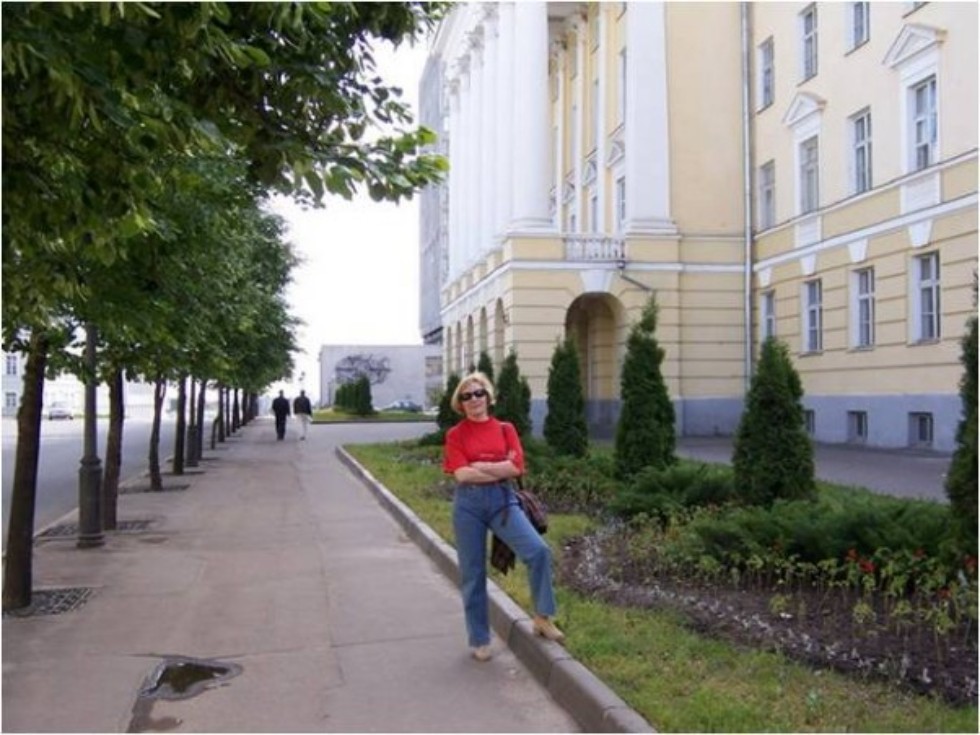 ������� 21 ���� �������� � ����� ��. �.�.������������ ���