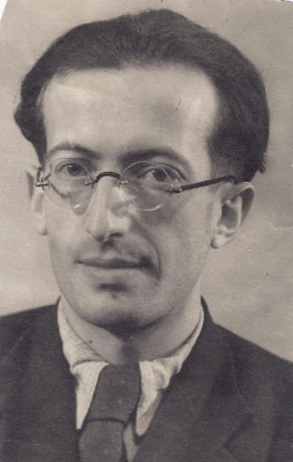 �.�.��������