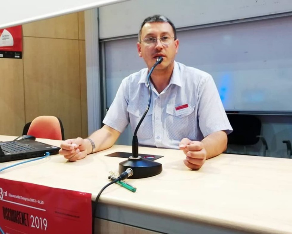 Парижский оттенок дискурсивных практик Парижский оттенок дискурсивных практик