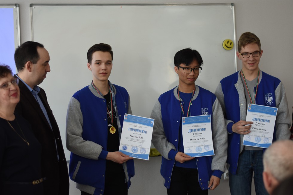 ����� ��������� ���� ������������� 