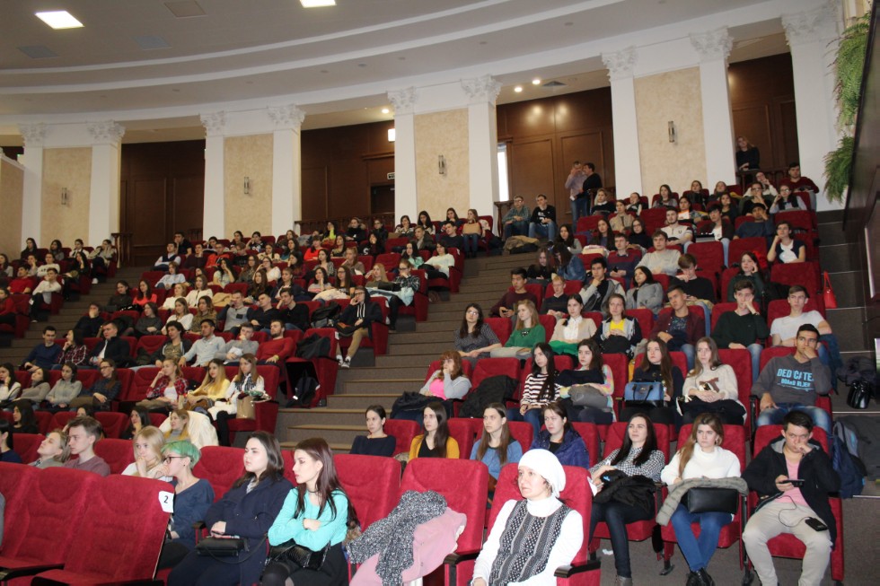 ������ ������������ ���������� '���� ���������' �������� �.�.