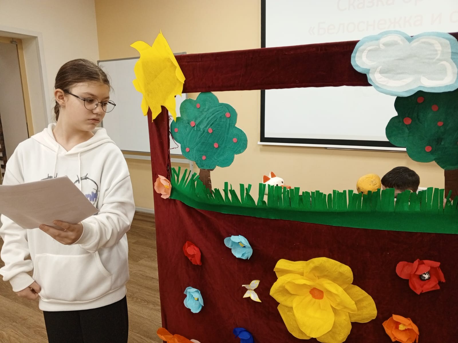 Необычная репетиция спектакля детского театра 'Радуга' Необычная репетиция спектакля детского театра 'Радуга'